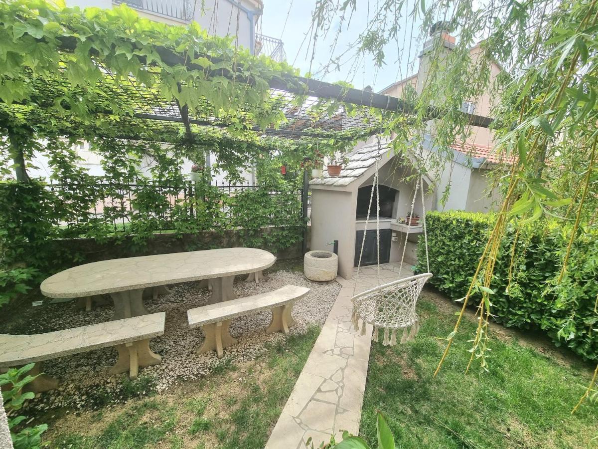 Apartment Karla&Nella Stobreč المظهر الخارجي الصورة
