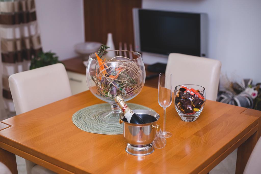 Apartment Karla&Nella Stobreč المظهر الخارجي الصورة